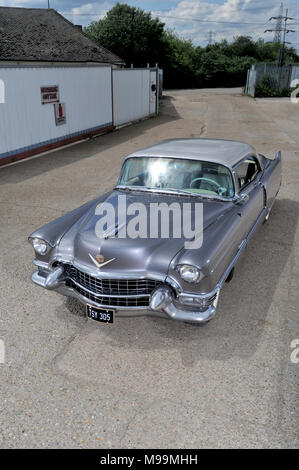 1955 Cadillac Coupe de Ville serie 62 American classic auto di lusso Foto Stock