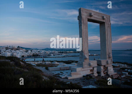 Portara monumento all'isola di Naxos Foto Stock