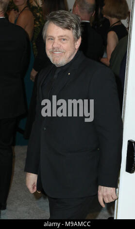 Il ventesimo annuale di costume Designers Guild Awards tenutosi presso il Beverly Hilton Hotel - Arrivi con: Mark Hamill dove: Los Angeles, California, Stati Uniti quando: 21 Feb 2018 Credit: Sheri Determan/WENN.com Foto Stock