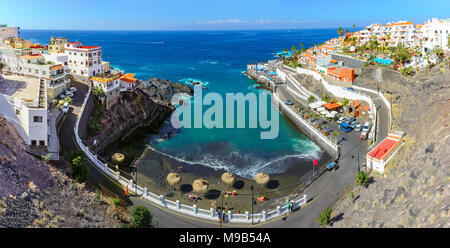 Puerto de Santiago città, Tenerife, Isole canarie, Spagna: Beautif Foto Stock