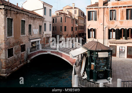 Ponte a Campo San Pantalon, Dorsoduro, Venezia Foto Stock