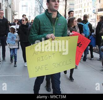 New York, NY, STATI UNITI D'AMERICA. 24 Mar, 2018. Marzo per la nostra vita di New York il 24 marzo 2018. Credito: Rainmaker foto/media/punzone Alamy Live News Foto Stock