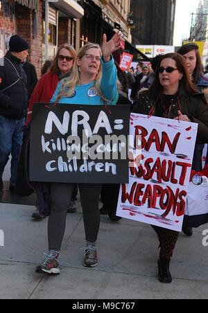New York, NY, STATI UNITI D'AMERICA. 24 Mar, 2018. Marzo per la nostra vita di New York il 24 marzo 2018. Credito: Rainmaker foto/media/punzone Alamy Live News Foto Stock