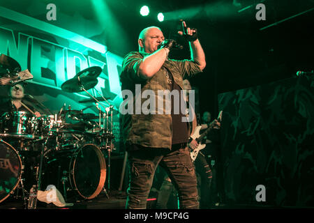 Udo Dirkschneider esegue il 21 marzo 2018 a Slim a San Francisco, California. Foto Stock