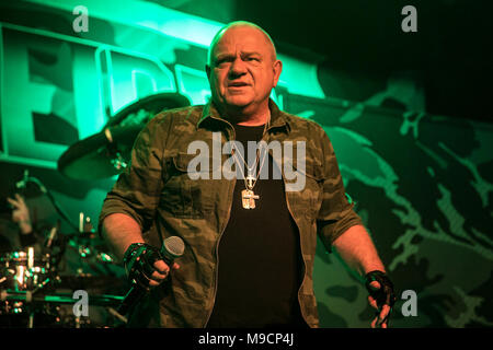 Udo Dirkschneider esegue il 21 marzo 2018 a Slim a San Francisco, California. Foto Stock