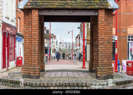 Daventry REGNO UNITO 13 Marzo 2018: vista Giorno di covone Street a Daventry town center Foto Stock