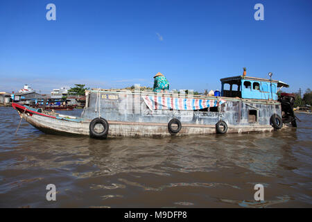 Cai Rang mercato galleggiante, il Delta del Mekong, Can Tho, Provincia del Vietnam, Asia sud-orientale, Asia Foto Stock