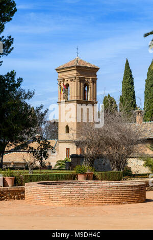 Convento de San Francisco (ora un Parador Nacional) nell'Alhambra di Granada, Andalusia, Spagna Foto Stock