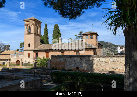 Convento de San Francisco (ora un Parador Nacional) nell'Alhambra di Granada, Andalusia, Spagna Foto Stock