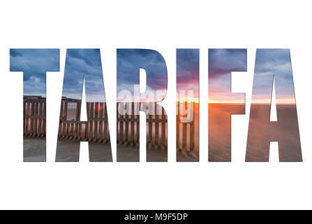 Tarifa,Spagna lettere isolato con immagine, spiaggia al tramonto post card Foto Stock