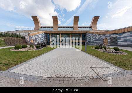 Il Giubileo campus, uno dei principali edifici amministrativi dell'Università di Nottingham. Foto Stock