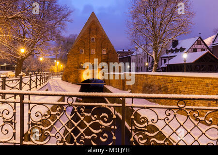 Piccolo Mulino a Danzica di notte. Gdansk, Pomerania, Polonia. Foto Stock