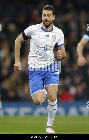 ANTONIO CANDREVA ITALIA & INTER MILAN ARGENTINA V ITALIA, amichevole internazionale Etihad Stadium, Manchester, Inghilterra 23 marzo 2018 GBB7050 rigorosamente solo uso editoriale. Se il giocatore/i giocatori raffigurata in questa immagine è/sono la riproduzione per un Club Inglese o l'Inghilterra per la squadra nazionale. Quindi questa immagine può essere utilizzata solo per scopi editoriali. Uso non commerciale. I seguenti usi sono anche limitato anche se in un contesto editoriale: Utilizzare in combinazione con, o parte della, qualsiasi non autorizzato di audio, video, dati, calendari, club/campionato loghi, scommesse, giochi o qualsiasi 'live' servizi. Anche R Foto Stock