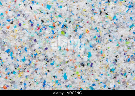 Primo piano spugna fonoassorbente in studio musicale. Materiale  fonoassorbente. Pannello fonoassorbente in poliuretano espanso. Testo del  motivo in schiuma insonorizzato di Studio Foto stock - Alamy