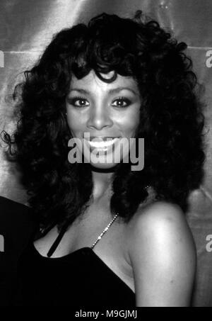 Donna Summer al Savoy Theatre di New York City. Gennaio 1983 Credit: Walter McBride/MediaPunch Foto Stock