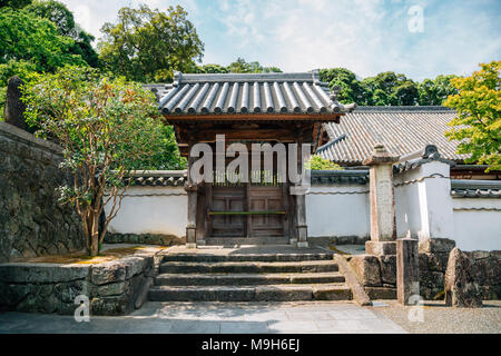 Dazaifu Komyozen-ji il tempio giapponese vecchia architettura a Fukuoka, Giappone Foto Stock