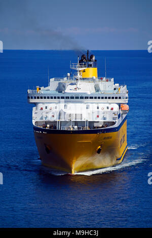Corsica Ferries Sardinia Ferries Mega Express 5 arriva al porto di Bastia Corsica Francia Europa Foto Stock