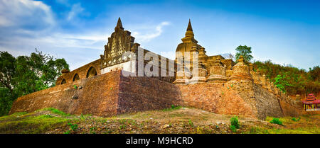 Tempio buddista Shai-thaung in Mrauk U. Myanmar. Alta risoluzione Foto Stock