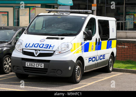 British Transport Police, Heddlu, Vauxhall Vivaro, Police Riot Van, LX62 CFG, Cardiff, Galles del Sud, Regno Unito, Foto Stock