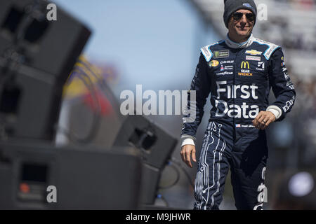 Martinsville, Virginia, Stati Uniti d'America. 26 Mar, 2018. Marzo 26, 2018 - Martinsville, Virginia, Stati Uniti d'America: Jamie McMurray (1) viene introdotto per il STP 500 a Martinsville Speedway in Martinsville, Virginia. Credito: Chris Owens Asp Inc/ASP/ZUMA filo/Alamy Live News Foto Stock