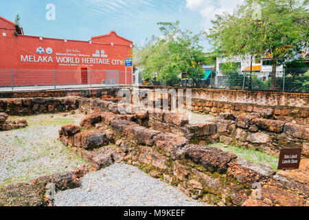 Malacca, Malesia - 6 Gennaio 2018 : rovine antiche Bastion Victoria Foto Stock