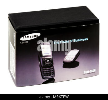 Samsung SGH-D600 telefono cellulare dal 2005, con una fotocamera 2MP, del peso di 103g e dotato di un browser WAP (molto lentamente), l'accesso a Internet. Foto Stock