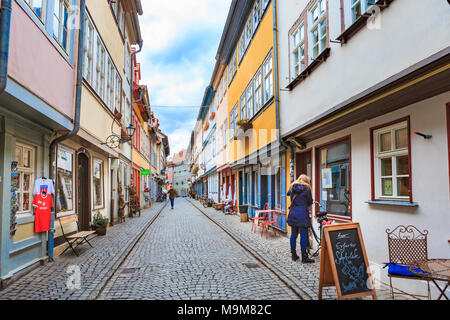 ERFURT, Germania - circa marzo, 2018: Kraemerbruecke il ponte della città di Erfurt in Germania Foto Stock