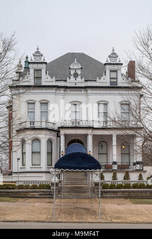 Funerale a casa in Lafayette Square quartiere Foto Stock