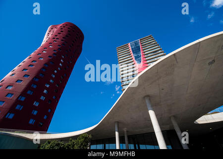 Fira de Barcelona edifici dall architetto giapponese Toyo Ito.Barcelona, Catalogna, l'Europa. Foto Stock