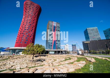 Fira de Barcelona edifici dall architetto giapponese Toyo Ito.Barcelona, Catalogna, l'Europa. Foto Stock