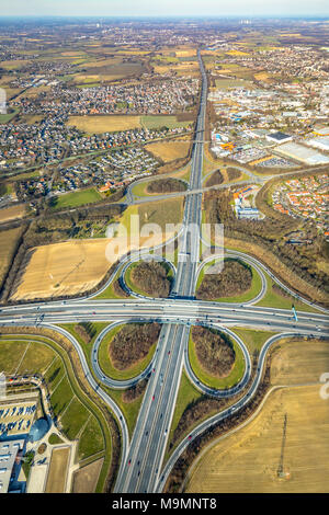 Dortmund-Unna giunzione autostradale, autostrada A1 e l'autostrada A44, Unna, Renania settentrionale-Vestfalia, Germania Foto Stock