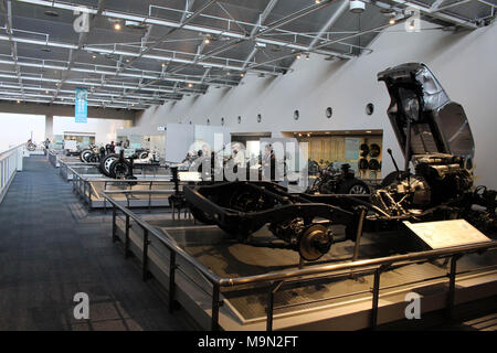 Traduzione: mostre di Toyota modelli e sistemi di produzione. Prese al Museo Commemorativo di industria e tecnologia in Nagoya, Giappone - Febbraio Foto Stock