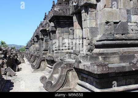 Il paesaggio nella zona del Tempio Plaosan, uno dei templi indù-buddisti in Indonesia, si trova nel distretto di Klaten, nella provincia centrale di Java Foto Stock