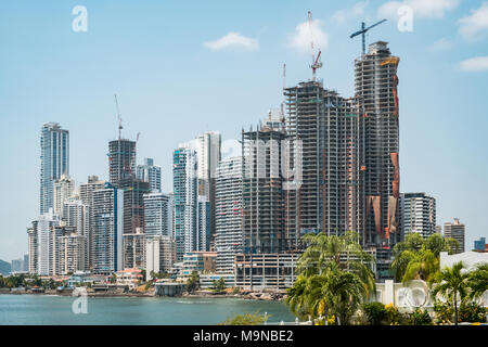 Grattacielo costruzione sito Panamas downtown skyline della città Foto Stock