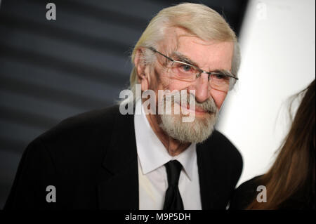 BEVERLY HILLS, CA - 26 febbraio: Martin Landau assiste il 2017 Vanity Fair Oscar Party hosted by Graydon Carter a Wallis Annenberg Center for the Performing Arts nel febbraio 26, 2017 a Beverly Hills, la California Persone: Martin Landau Foto Stock