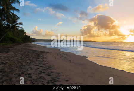 Il tramonto sulla isola di Martinica, French West Indies. Foto Stock