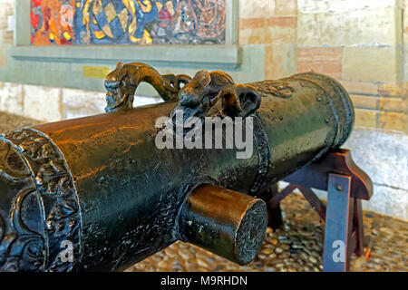 L'Europa, Svizzera, Genève, Ginevra, Ginevra, Rue si Puits Saint Pierre, Ancien arsenal, cannone, dettaglio, edificio, storicamente, luogo di interesse per Foto Stock