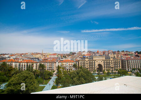 Panoramica della città dal centro Botin. Santander, Spagna. Foto Stock