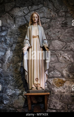 St Mary's Chiesa Parrocchiale 1873, Betws-y-Coed, Conwy, Wales, Regno Unito Gran Bretagna Foto Stock