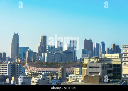 Paesaggio di Shinjuku secondario centro città. Shinjuku secondario centro città palazzo visto da Shibuya Hikarie edificio. Foto Stock