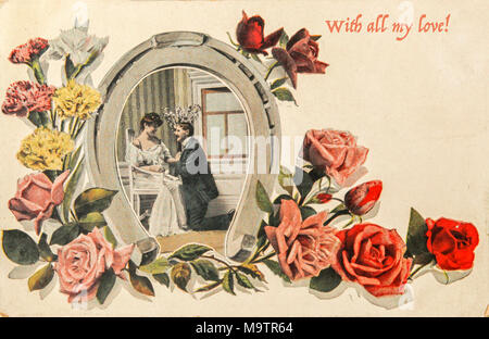 Vintage valentine card del 1915 con amorevole matura in immagine a ferro di cavallo con le rose e il testo "con tutto il mio amore" Foto Stock