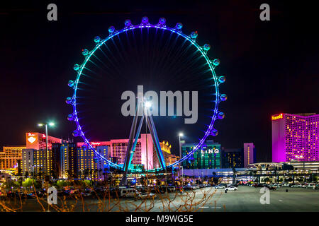 High Roller è un 550-piedi di altezza, 520-piedi di diametro ruota gigante sul Las Vegas Strip in Paradise, Nevada, Stati Uniti d'America. Foto Stock