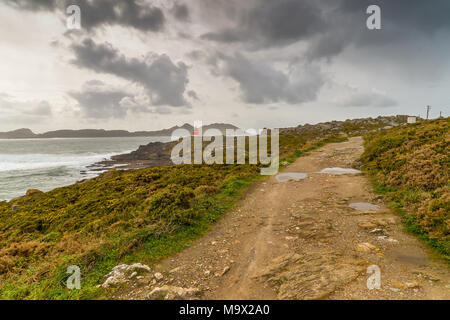 La strada che conduce ad una spiaggia appartata noto come Cabo Home - Galizia - Spagna Foto Stock