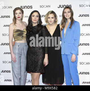 Vancouver, British Columbia, Canada. 24 Mar, 2018. Le spiagge di arrivare sul tappeto rosso al 2018 JUNO Cena di Gala & Awards in Vancouver, British Columbia, 24 marzo 2018. Credito: Heinz Ruckemann/ZUMA filo/Alamy Live News Foto Stock