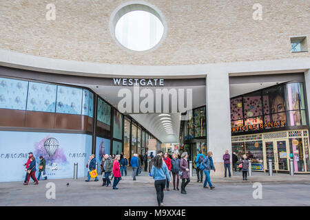 L'ingresso alla Galleria della Westgate shopping center nella città di Oxford, Inghilterra. Foto Stock