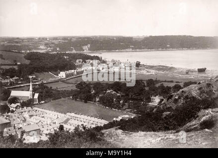 Vintage del XIX secolo fotografia - Regno Unito - Bangor e vista del Stretto di Menai Foto Stock