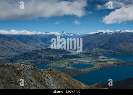 Splendide vedute del Lago Wanaka e Mount aspiranti da Roy's Peak, Wanaka, Nuova Zelanda Foto Stock