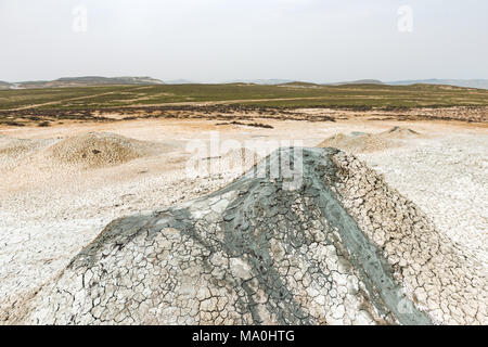 Un piccolo vulcano di fango Foto Stock