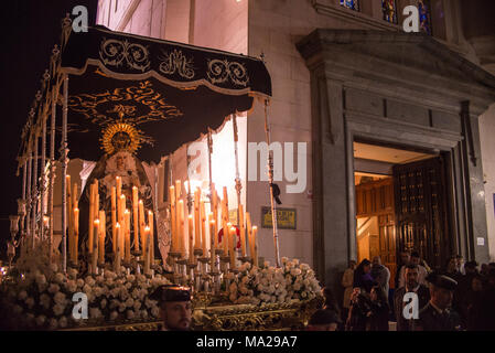 BADAJOZ, Spagna - marzo 268 2018: Santa Maria del dolore più grande nella Settimana Santa Foto Stock