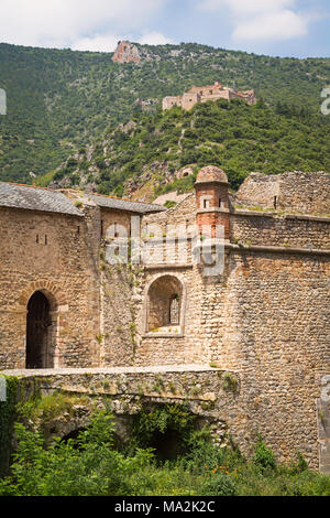 Le fortificazioni progettato dal Marchese de Vauban a Villefranche-de-Conflent, Pyrénées-Orientales Reparto, Languedoc-Roussillon, Francia. Dodici gr Foto Stock